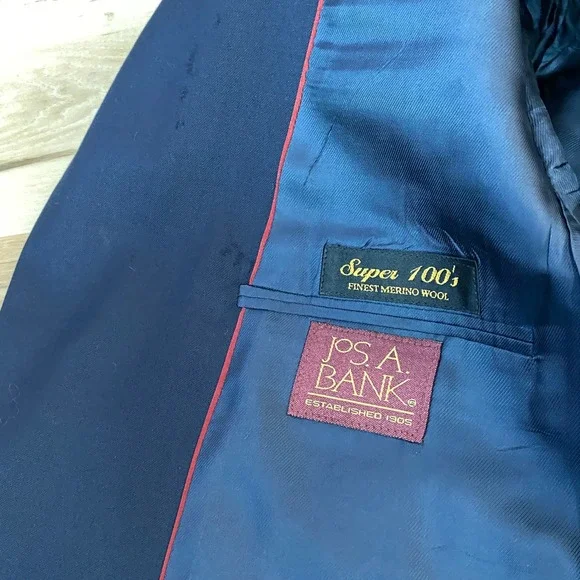 JOS A BANK Blazer Mens 40R Super 100s Merino Wool Navy Brass Buttons Vintage USA